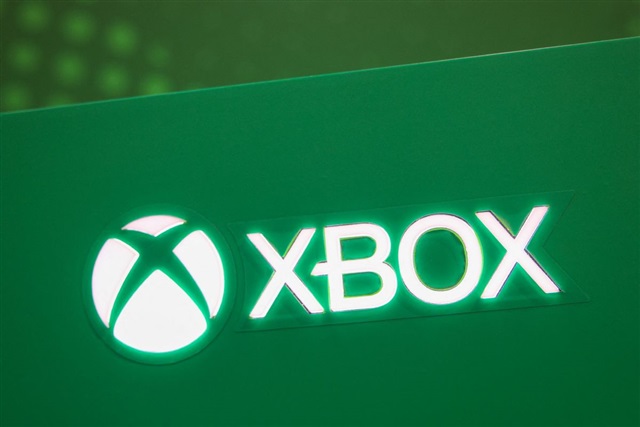 Microsoft cuts 3,200 Xbox jobs, weighs studio sales as AI reshapes strategy