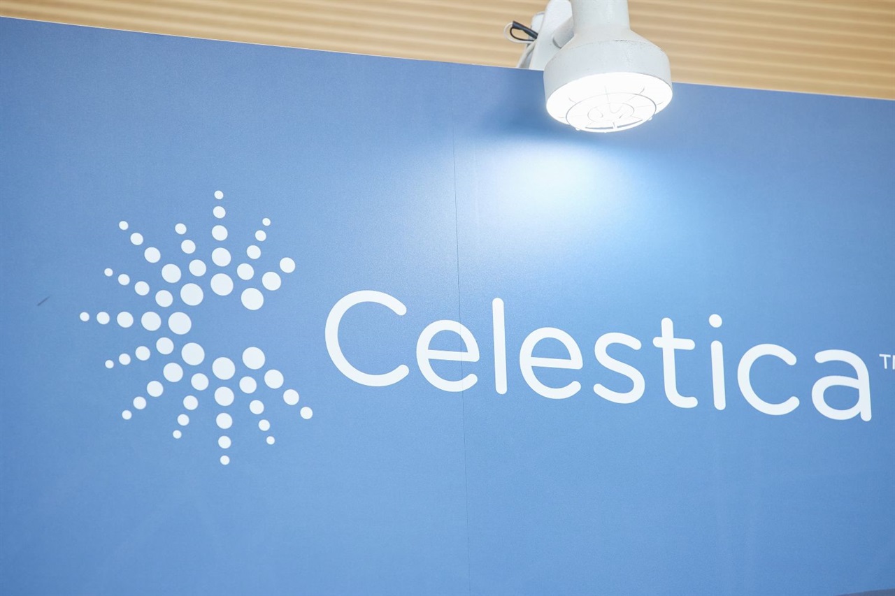 Celestica sets US$40 billion 2027 revenue outlook