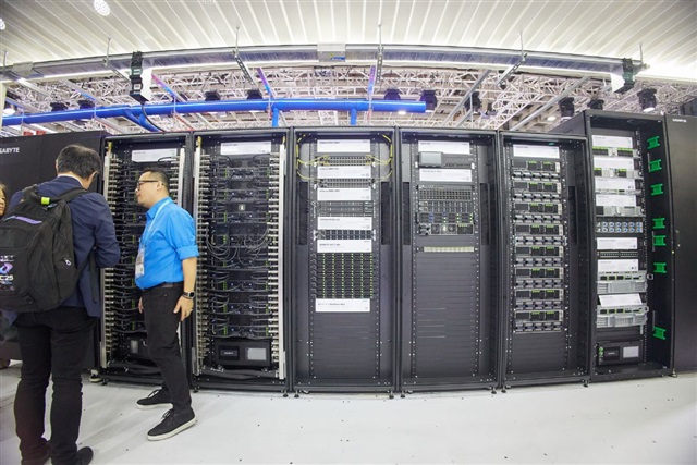 Meta plans to sell excess AI compute, reigniting bubble concerns