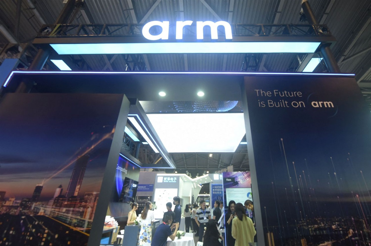 Arm profit beats forecast on AI chip boom; smartphone warning dampens shares