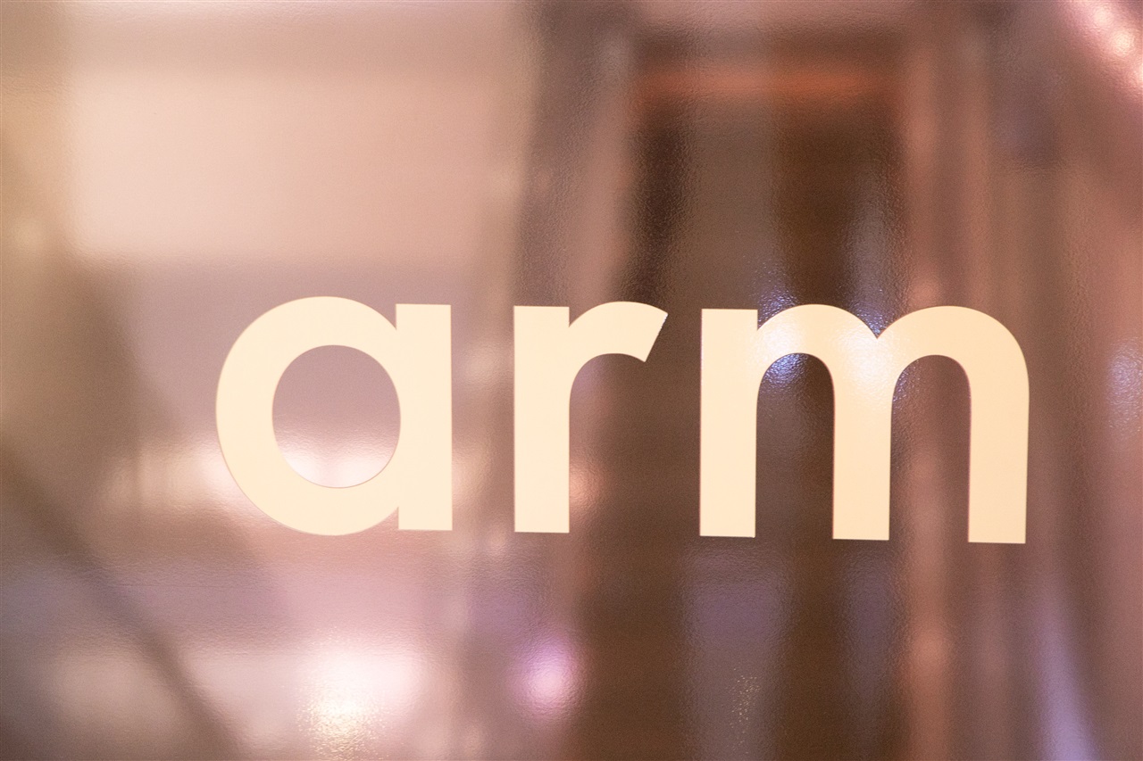 Arm moves into finished server CPUs, with Meta as lead customer