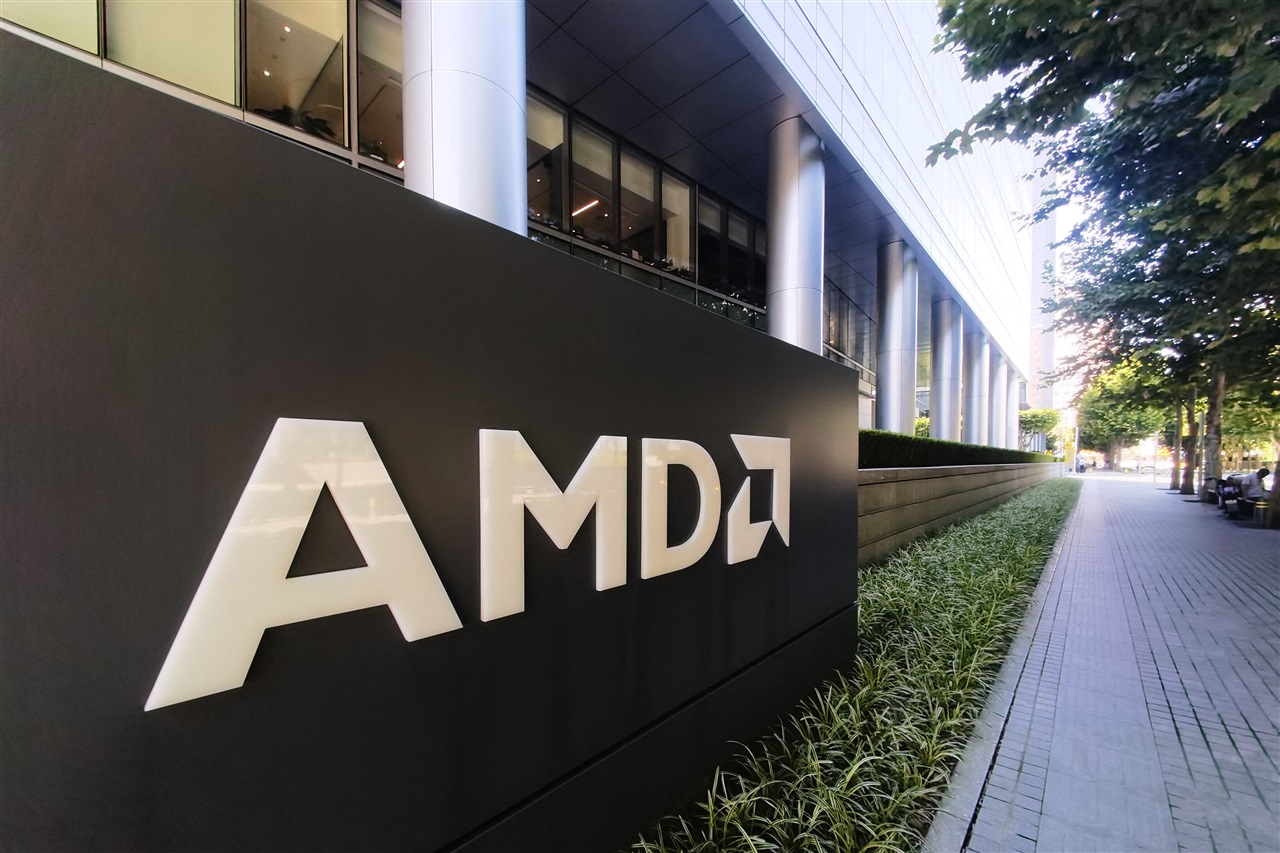 Microsoft expands Azure partnership with AMD ahead of Helios launch