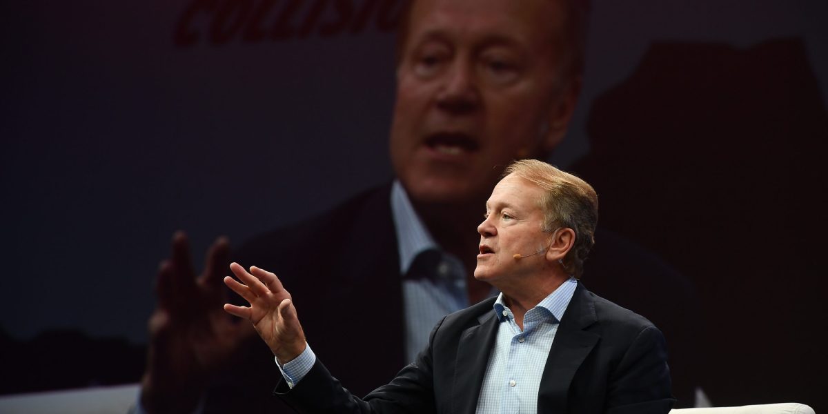 Cisco's former CEO John Chambers warns that navigating the current AI bubble presents greater challenges than the dot-com crash he survived in the 1990s.