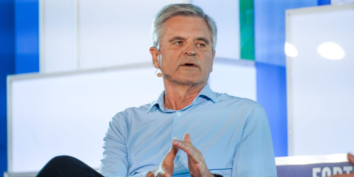 AOL founder Steve Case warns AI poses a 'probably net negative' risk to jobs, urging balance between innovation and regulation as the sector faces growing public backlash.