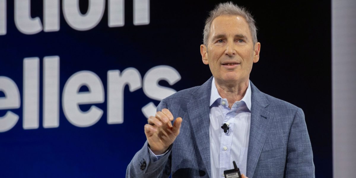 Amazon to spend $220B on AI infrastructure in 2026, but still faces capacity shortage