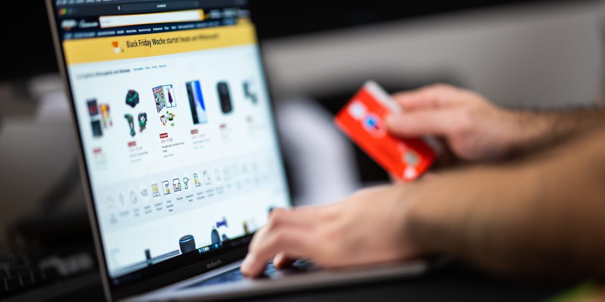 Card companies race to set AI shopping standards; only 7% of fashion shoppers would let AI buy without approval