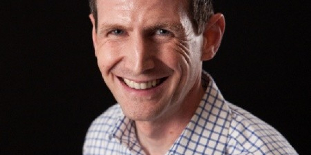 Author who lost AI job warns companies: mass layoffs won't transform you—upskilling and role redesign will