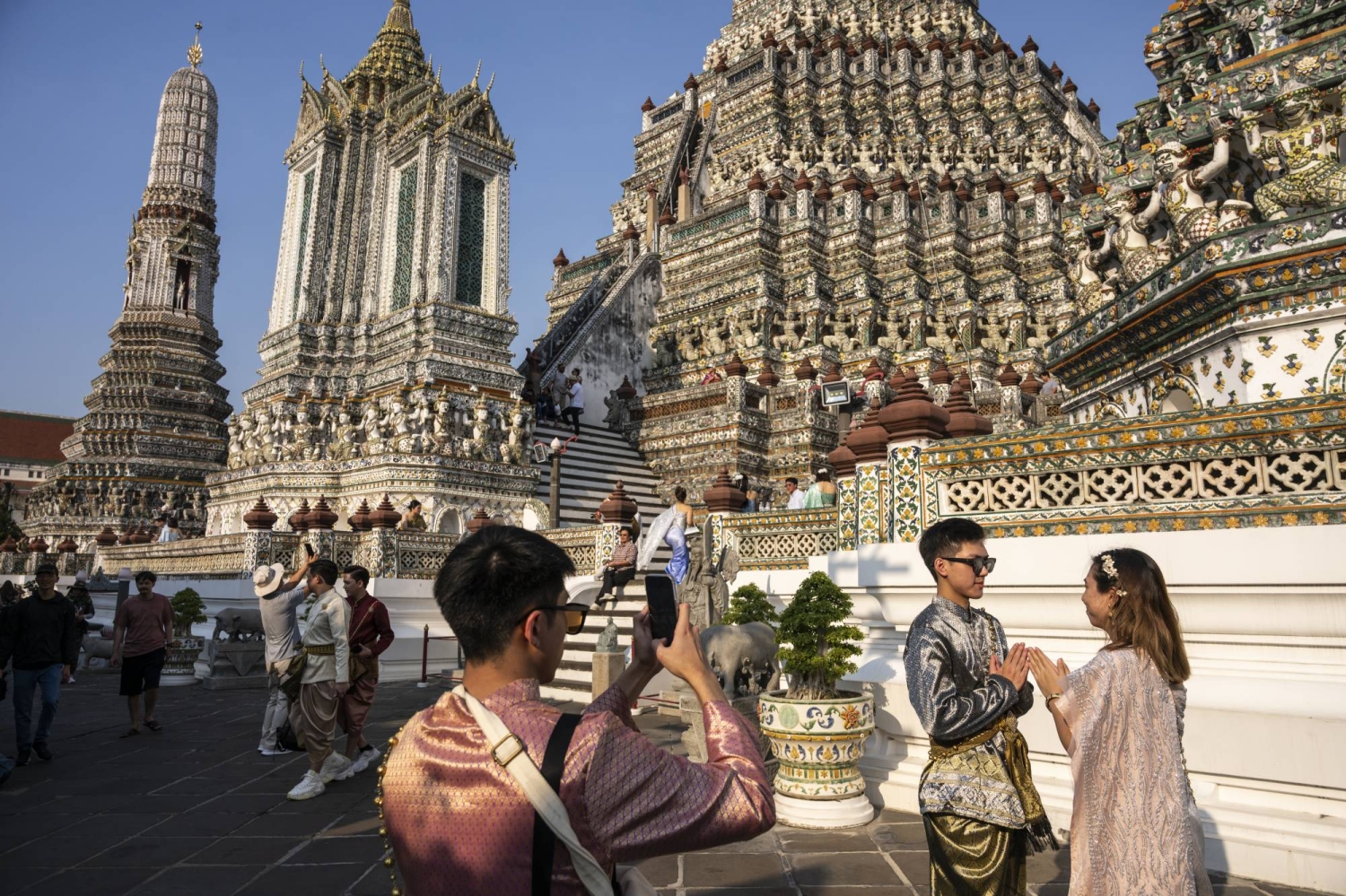 Thailand shifts from mass tourism to high-spending visitors
