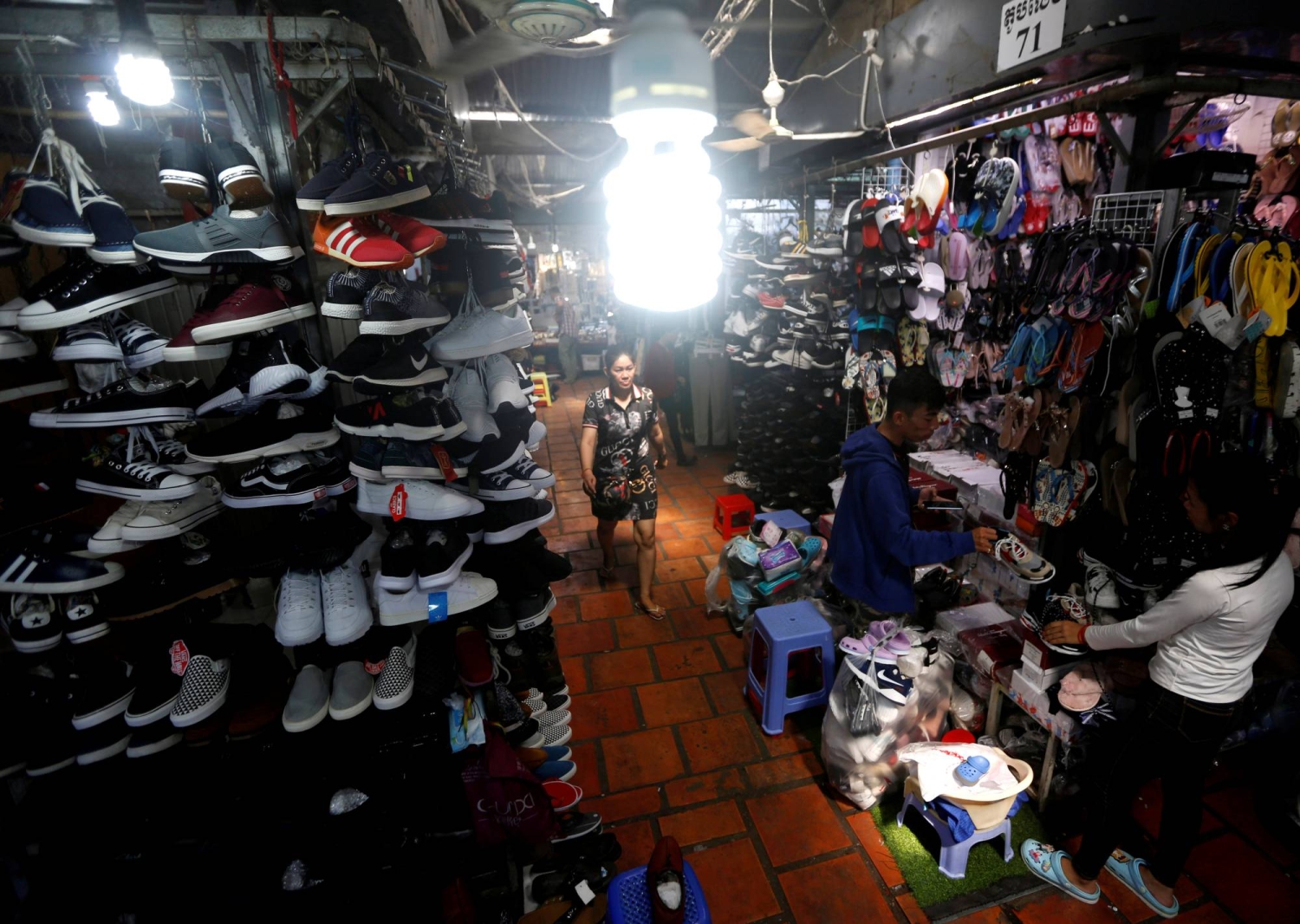 Hormuz tensions push Asia's fuel costs up 40%, squeezing small business