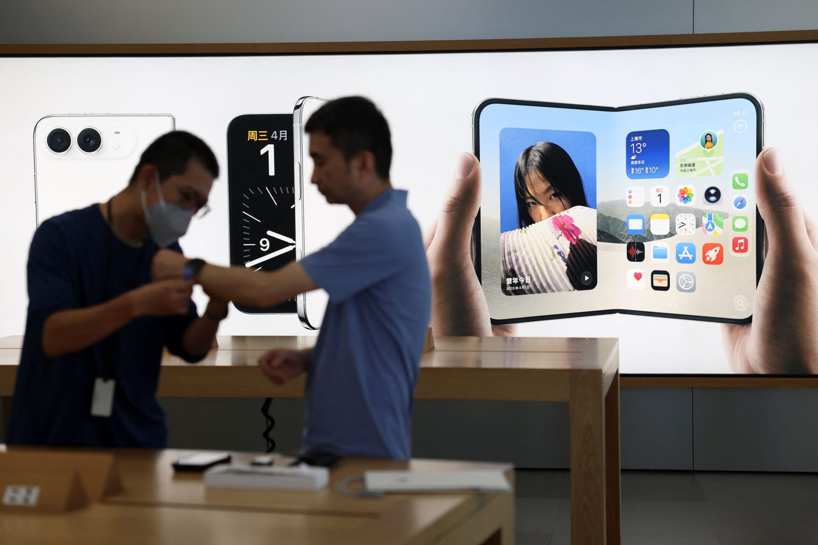 Apple's first foldable to bring Alibaba AI to China next week