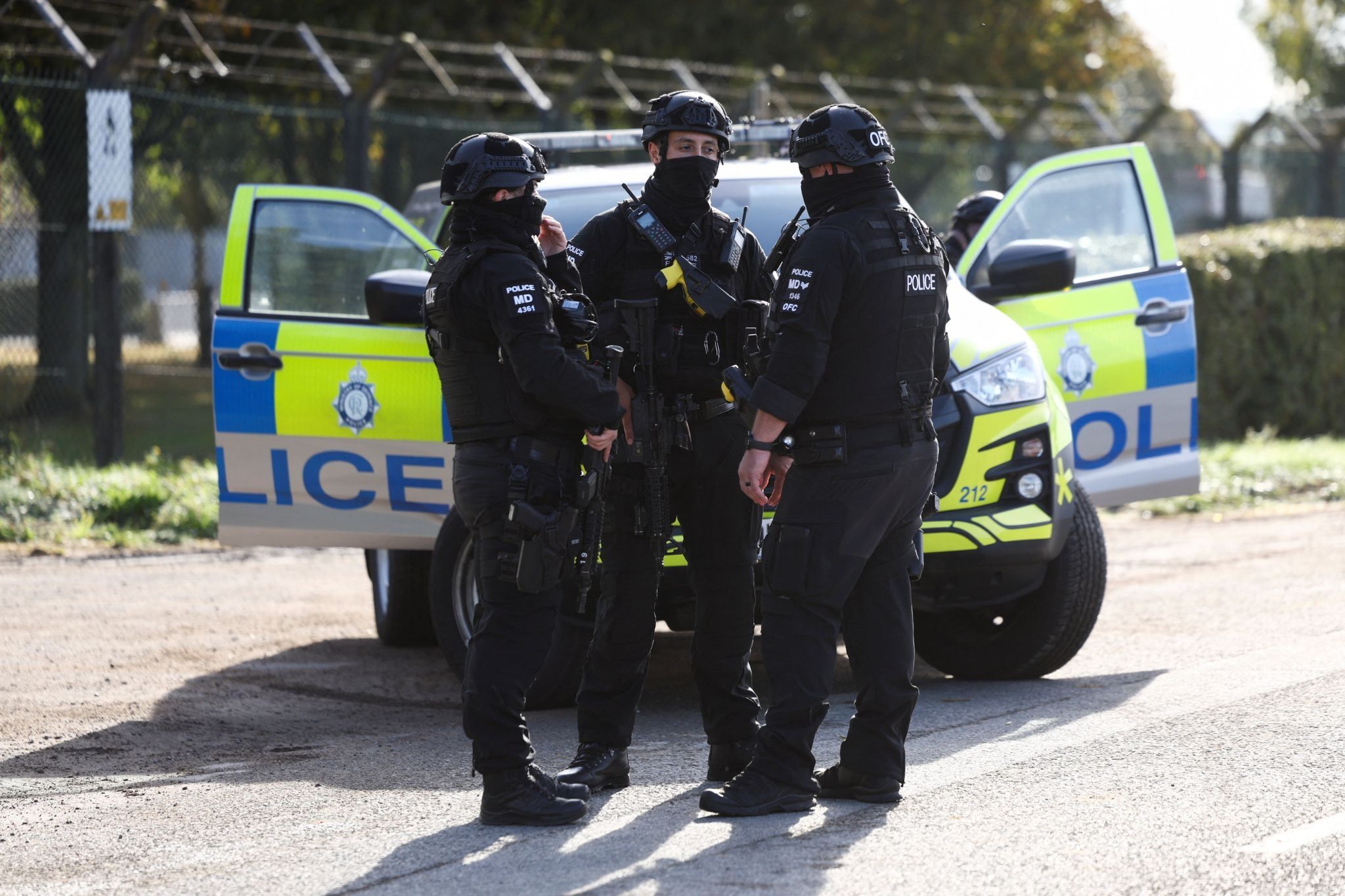 UK holds five men over suspected plot on US-used airfield