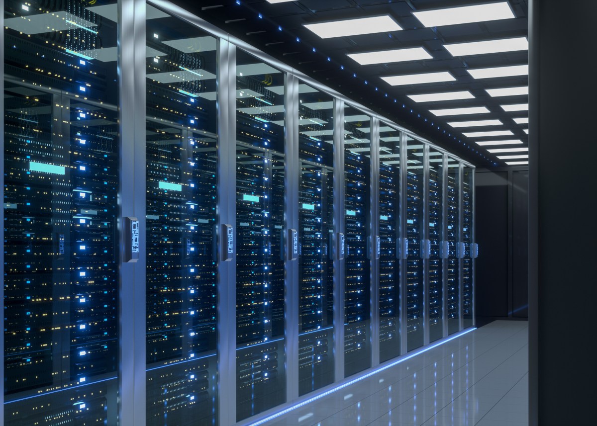 Canada's largest pension fund is investing up to $741 million(約1200億円) in India's data center operator CtrlS, joining a wave of global capital backing India's role in AI infrastructure.