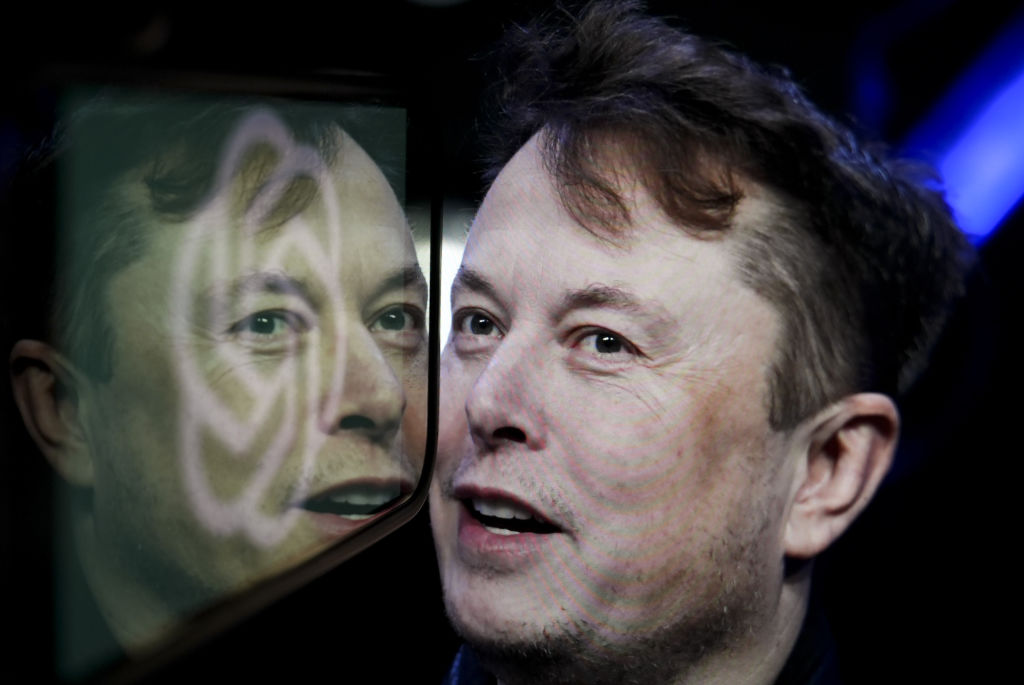 Musk、Anthropic大顧客に Colossus計算センターで月1.25 billion ドル契約