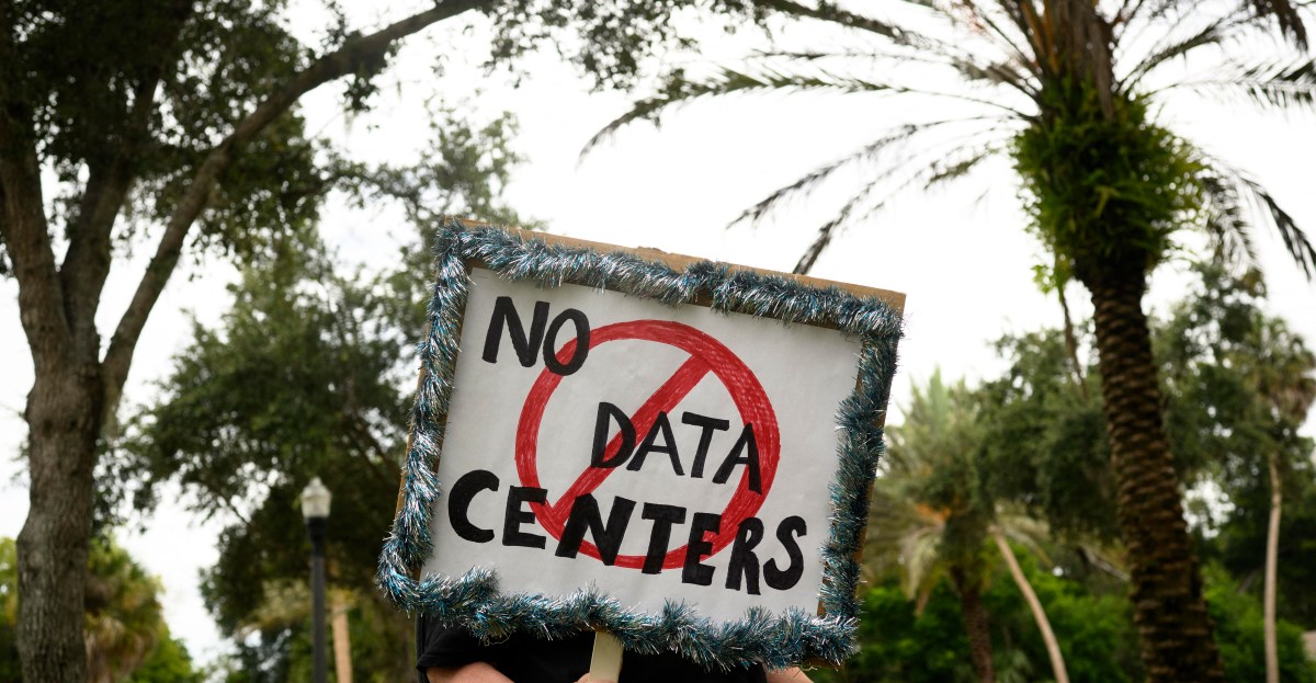 Conservative Florida voters battle data centers, split from GOP