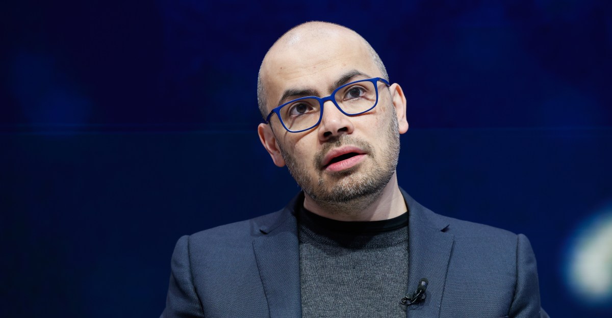 Google DeepMind CEO calls for US-led global AI watchdog