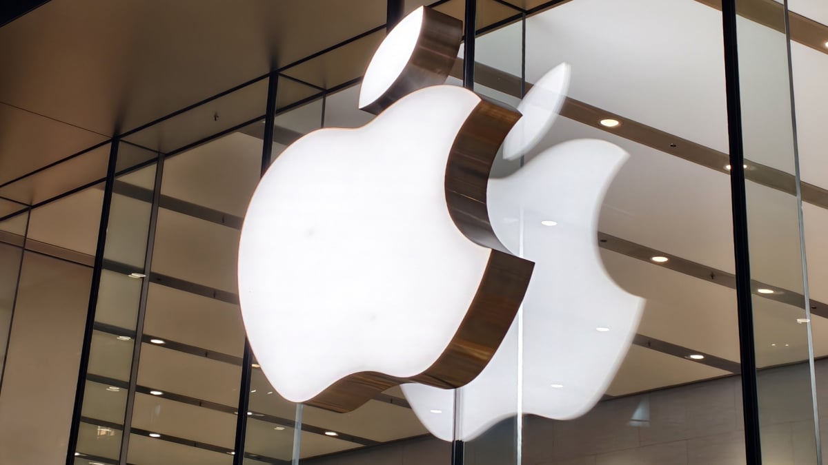 Apple Store app gains AI shopping assistant