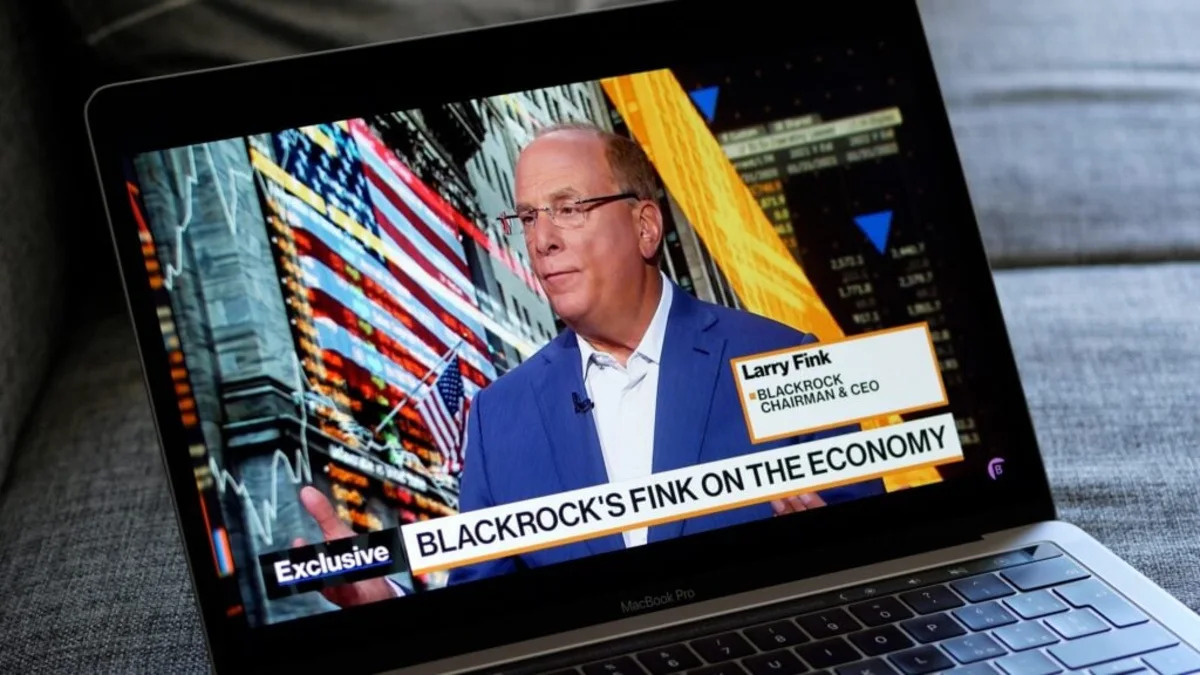 New York halts large data centers as AI power crunch looms