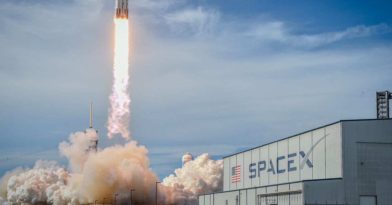 Former OpenAI staffers and AI safety nonprofits warn that xAI's safety record poses risks to SpaceX's planned IPO