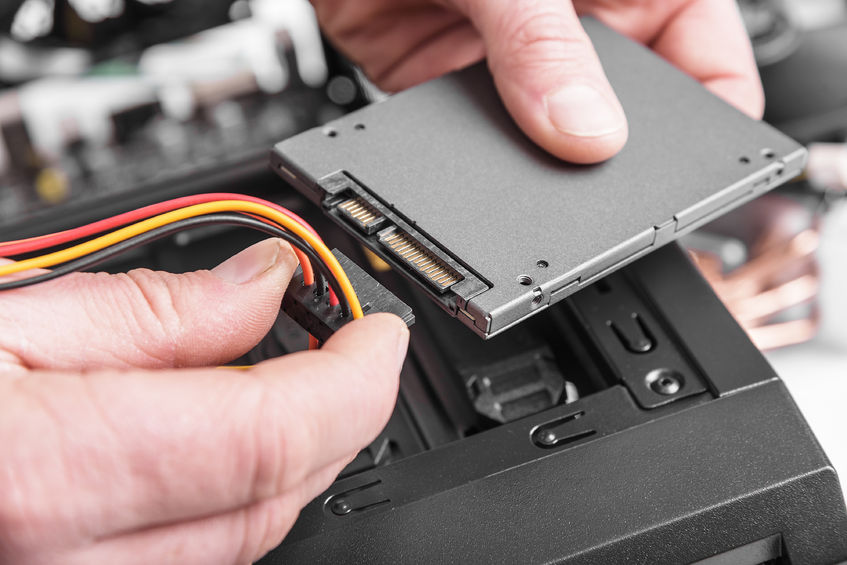SanDisk sees strong 2026 performance boosted by AI demand, with BofA maintaining $900 price target in March.