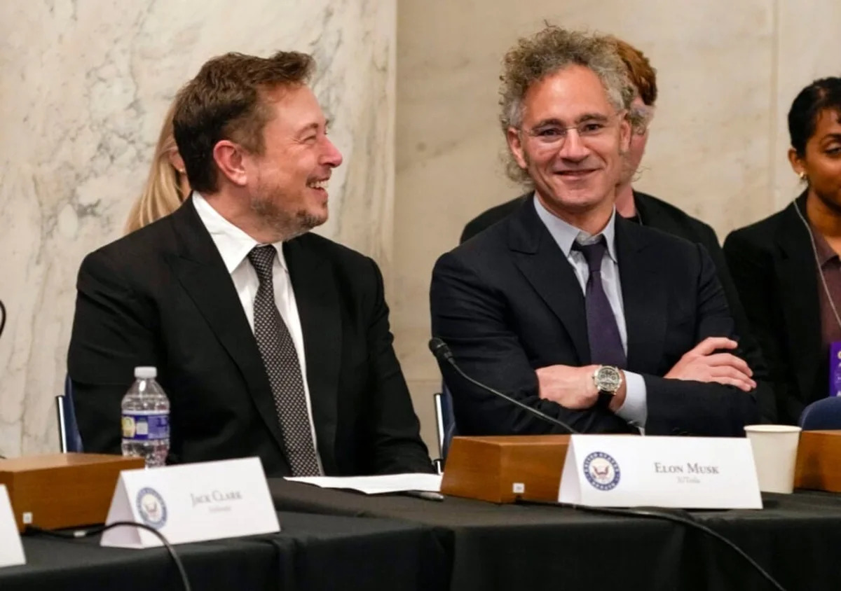 Palantir CEO Attacks Frontier AI Labs as 'Marxist,' Pushes Enterprise Data Control