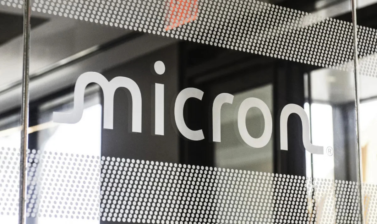 Micron's AI Boom Lifts Earnings 1,370%, but Market Still Doubts It Will Last