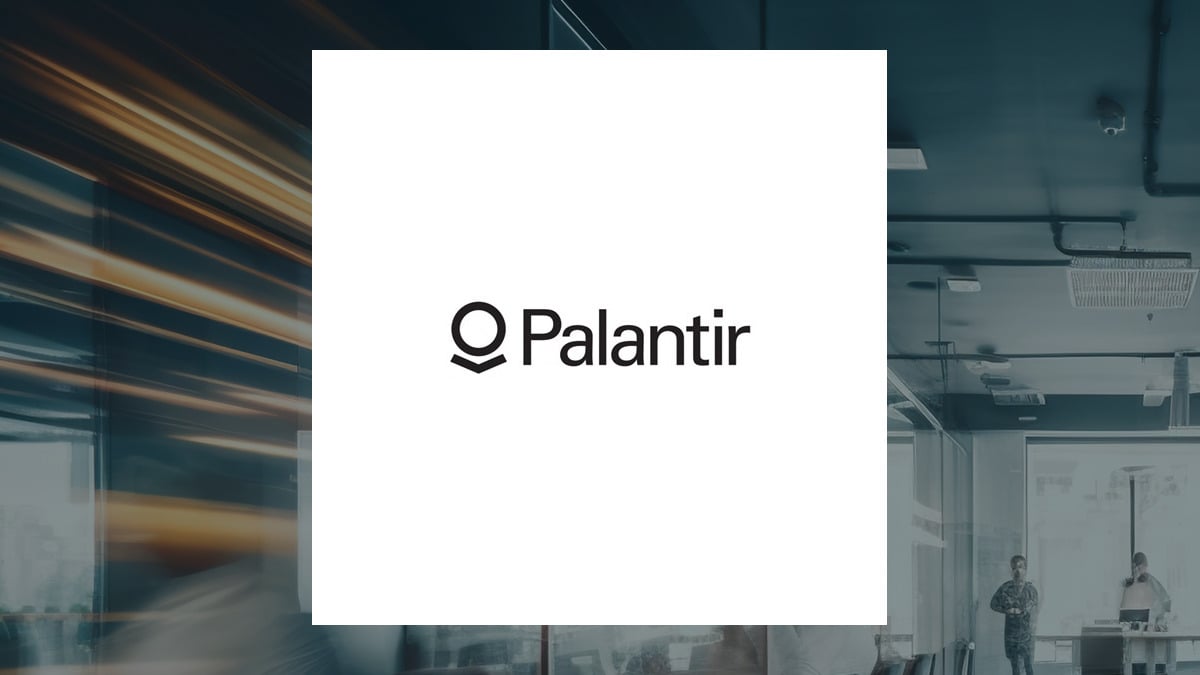 Palantir Technologies reports Q1 2026 revenue of $1.633 billion with 85% year-over-year growth, raises full-year guidance to $7.650 billion to $7.662 billion